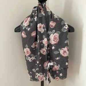 NWT Lauren Conrad Floral Blanket Scarf